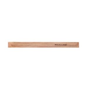 KitchenAid Classic Rubberwood Cutting Board with Perimeter Trench, Reversible Chopping Board, 8-inch x 10-Inch, Natural - Image 4